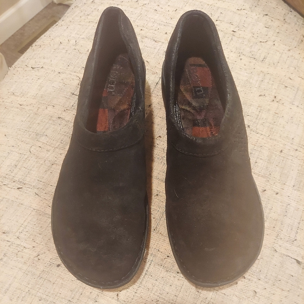 Born women leather clog, black, size 7.5